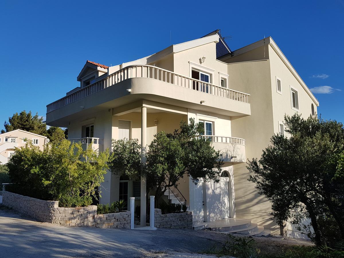 Apartments Vile Holiday *